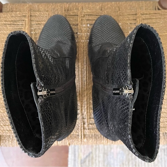 Aquatalia Shoes Women’s 8.5 Black Suede Ankle Boot Black - Picture 6 of 9